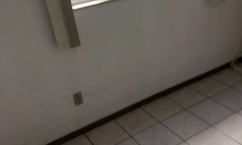 Alugo Apartamento / ...