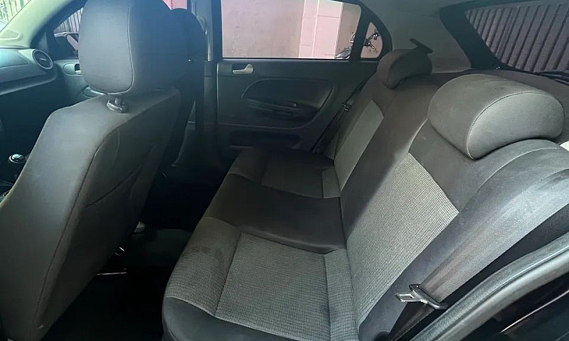 Volkswagen Gol Geraç...