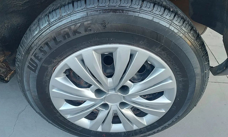 Chevrolet Onix Hatch...