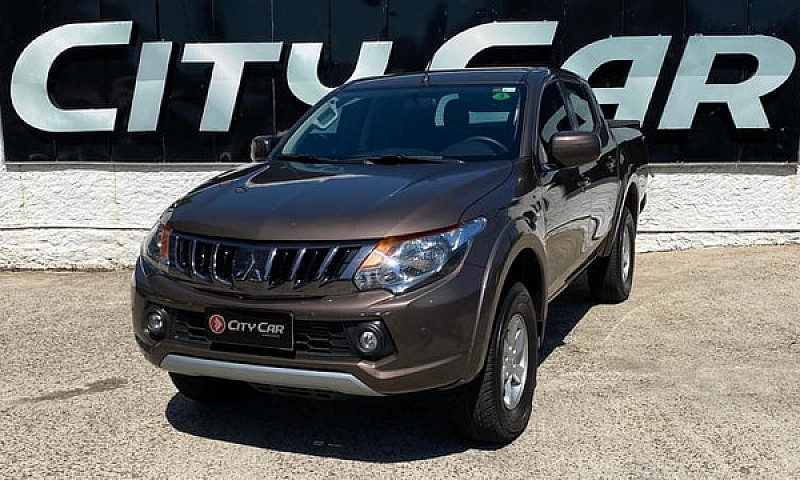 Mitsubishi Triton Sp...