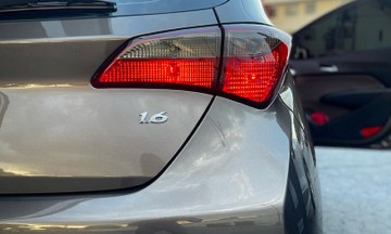 Hb20 2015/16 1.6 6 V...