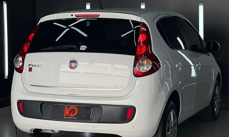 Fiat Palio 1.6 Essen...