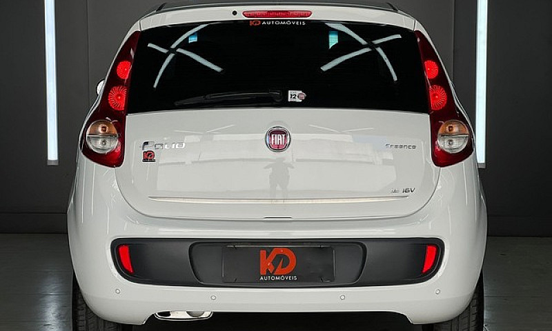 Fiat Palio 1.6 Essen...