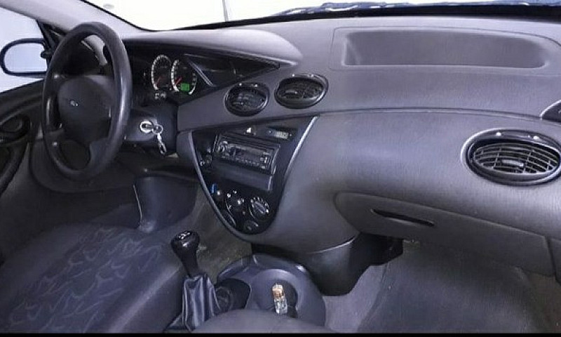 Ford Focus ...