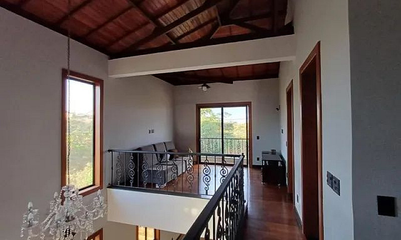 Casa Em Condomínio P...