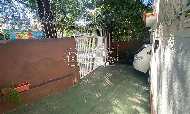 Imóvel Para Venda Po...