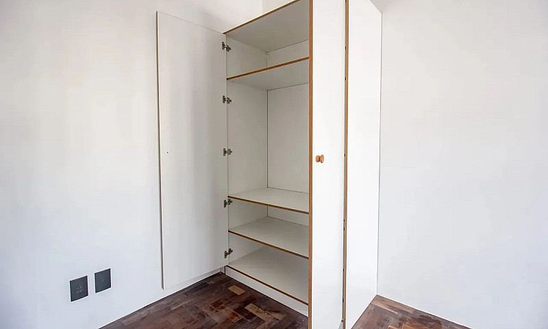 Campos Elíseos 1 Qua...