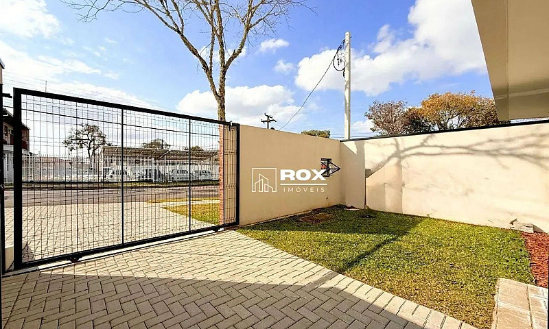 Sobrado Novo Com 3 Q...