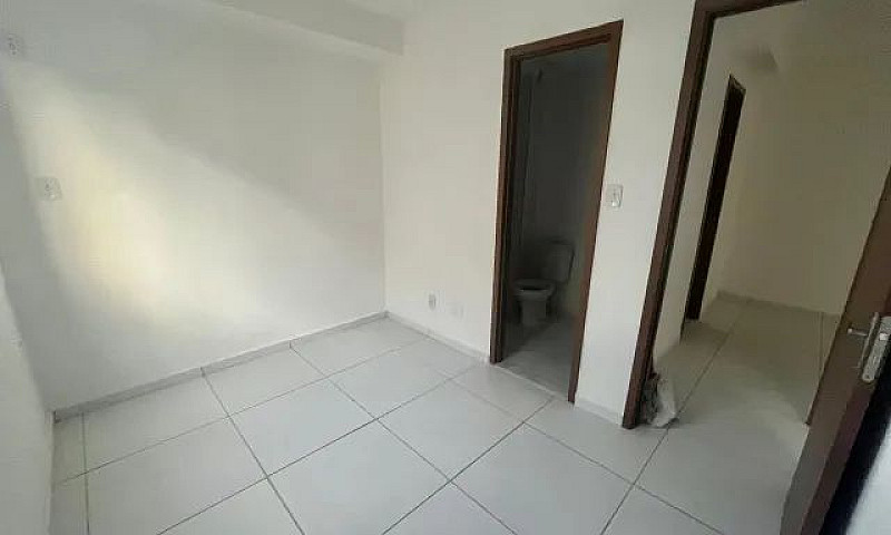 Apartamento Novo Com...