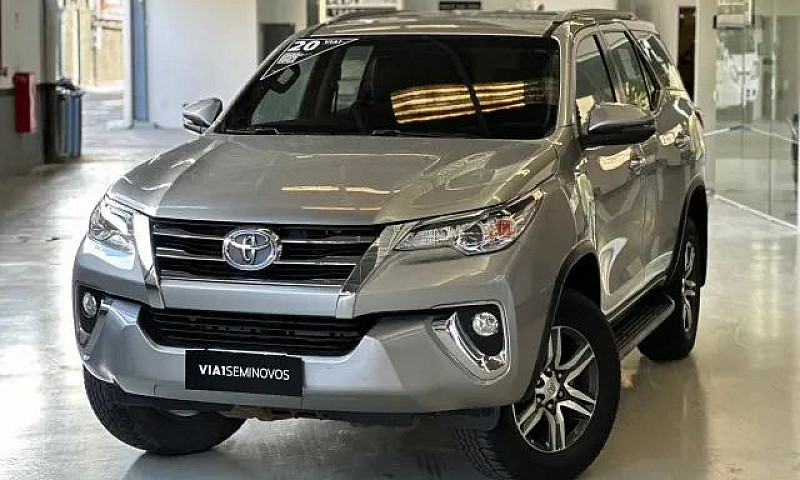 Toyota Hilux Sw4 Srv...