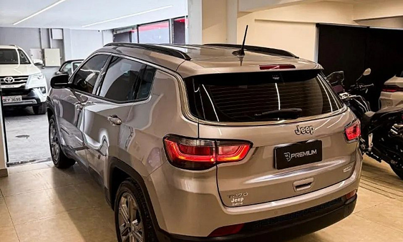 Jeep Compass Long. T...