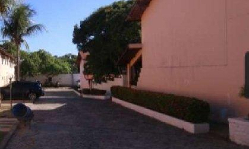 Casa De Condomínio...