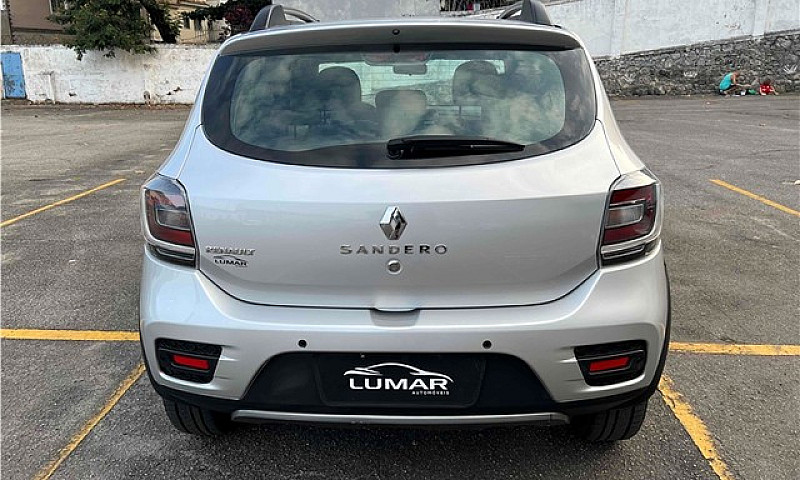 Renault Sandero 2017...