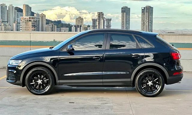 Audi Q3 Prestige...