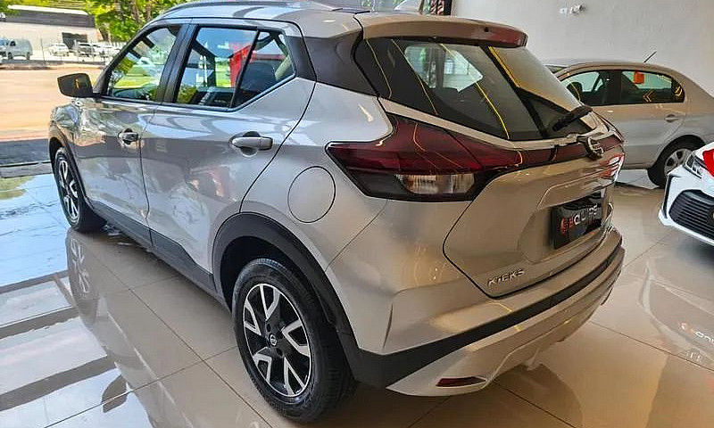 Nissan Kicks Sense 1...