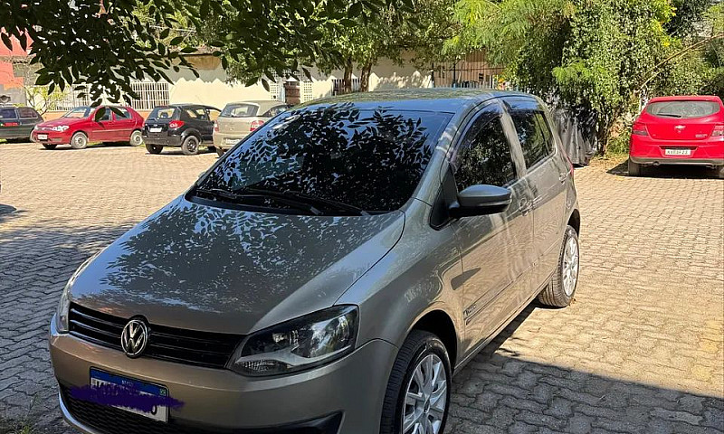 Volkswagen Fox 1.6 M...