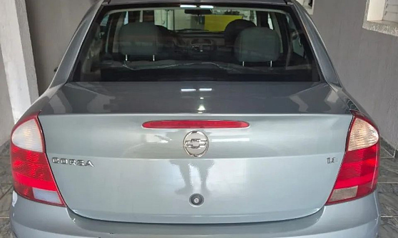 Chevrolet Corsa Seda...