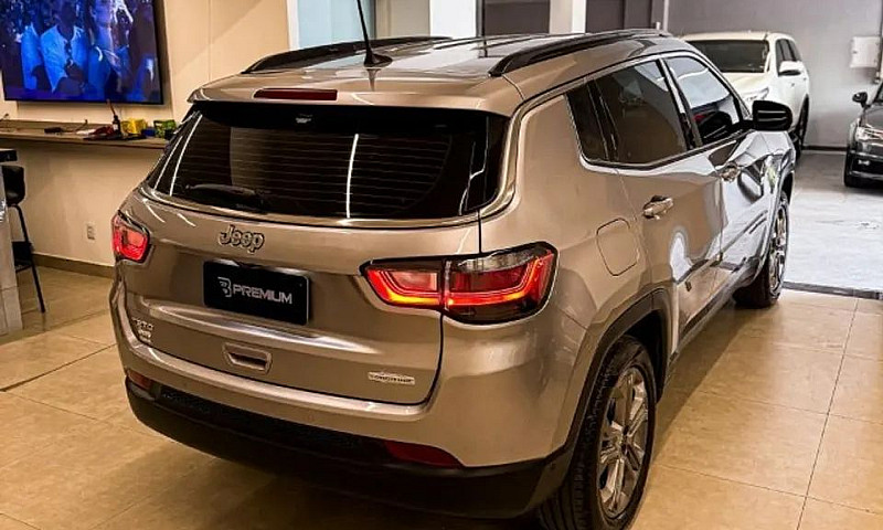 Jeep Compass Long. T...