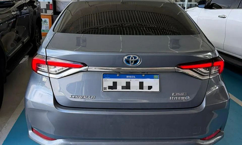 Toyota Corolla Altis...