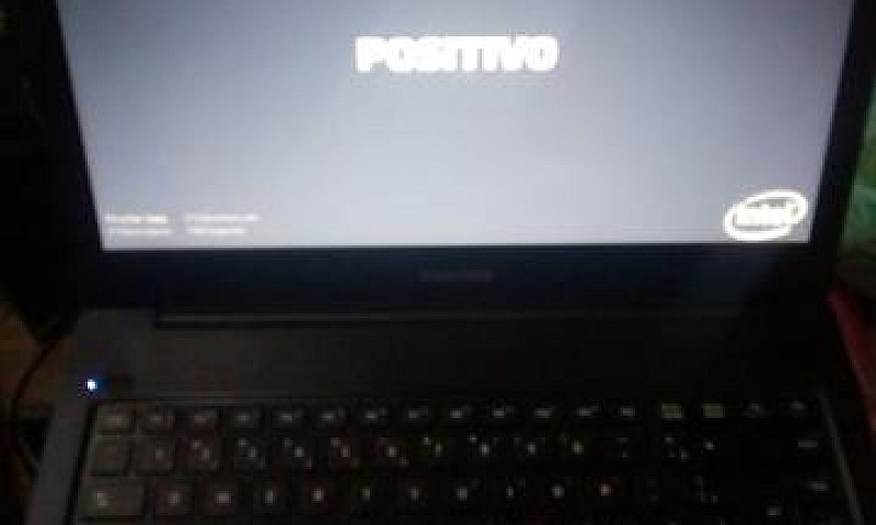 Notebook Positivo Un...