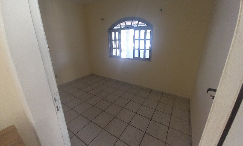 Casa Em Jardim Astec...