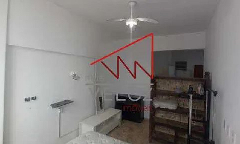 Apartamento-À Venda-...