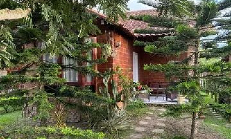 Casa Em Condominio F...
