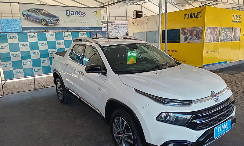Fiat Toro Volcano 2....