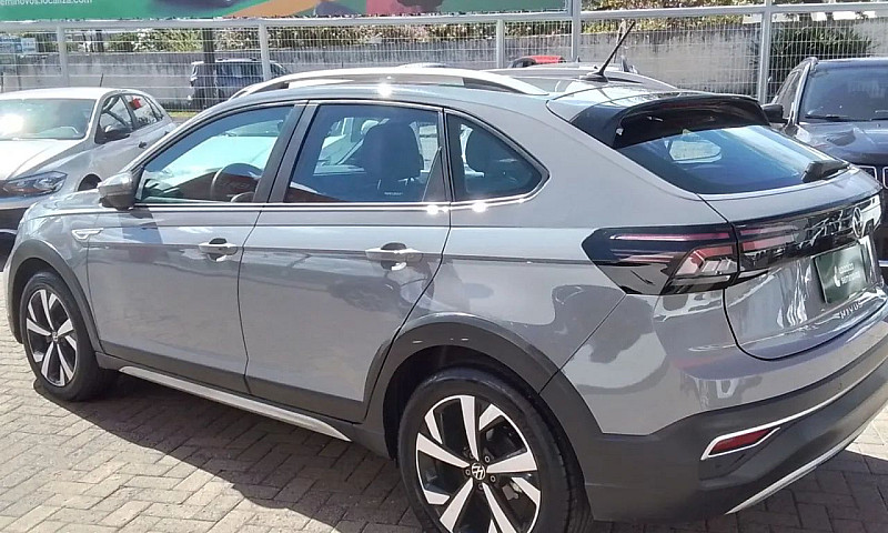 Volkswagen Nivus Hig...