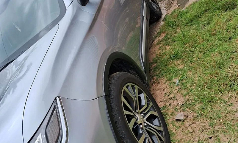 Mitsubishi Outlander...