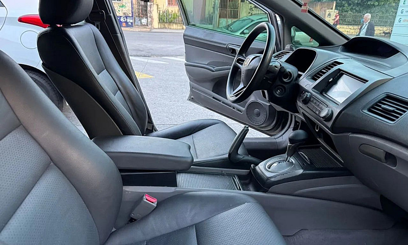 Honda Civic Sedan Lx...