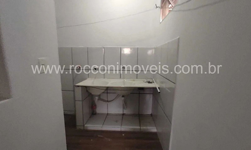 Apartamento De 03 Qu...