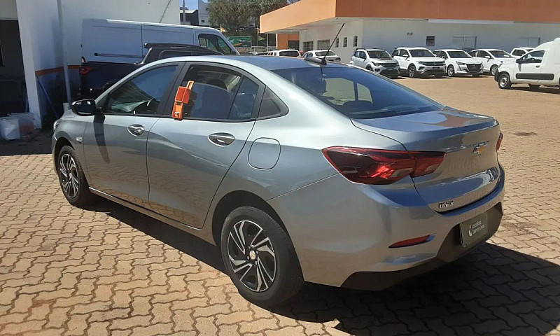 Chevrolet Onix Plus ...
