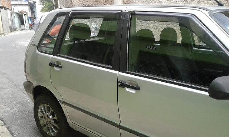 Fiat Uno 1.0 Uno Mil...