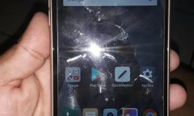Celular Lg K10...