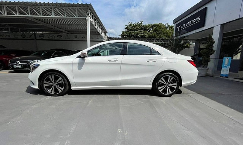 Mercedes-Benz Cla 18...