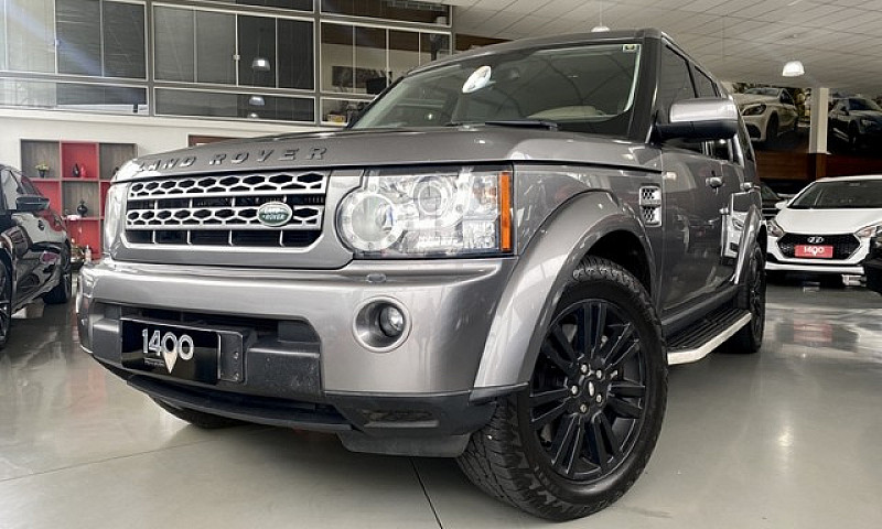 Land Rover Discovery...