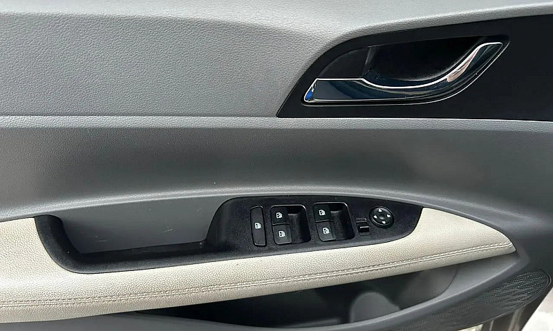 Hyundai Hb20S Evol. ...