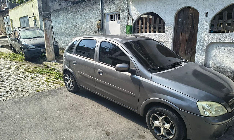 Chevrolet Corsa Hat....