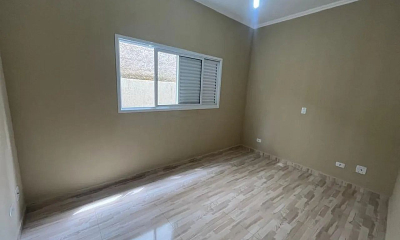 Casa Com 3 Dormitóri...