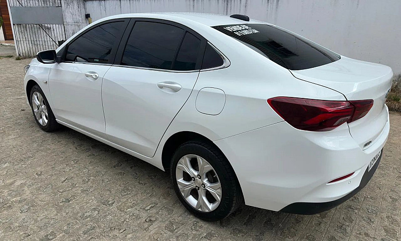 Chevrolet Onix Plus ...