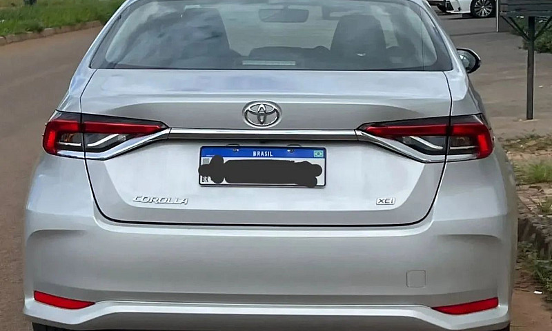 Toyota Corolla Xei 2...