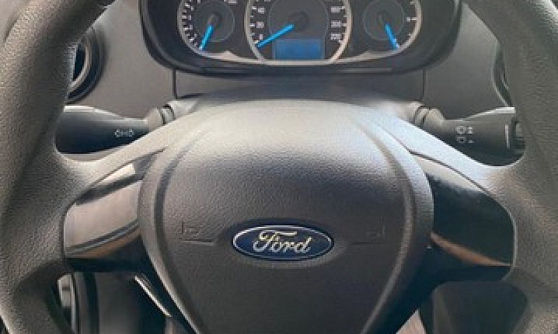 Ford Ka Sedã 1.0 201...