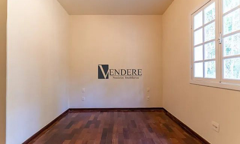 Casa Em Condomínio 4...