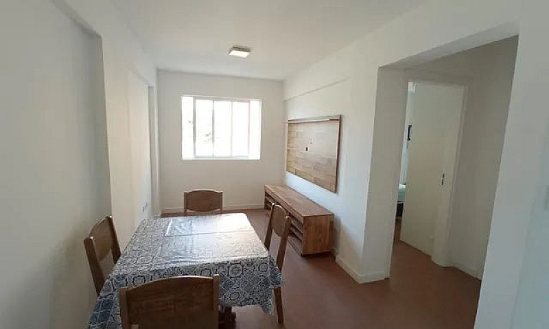 Apartamento Semi Mob...