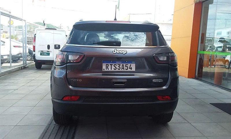 Jeep Compass 2022 1....