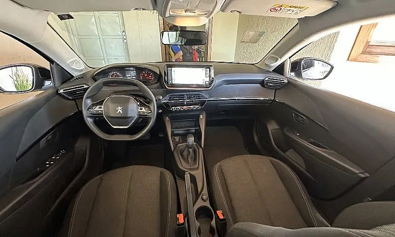 Peugeot 208 - 19Mil ...