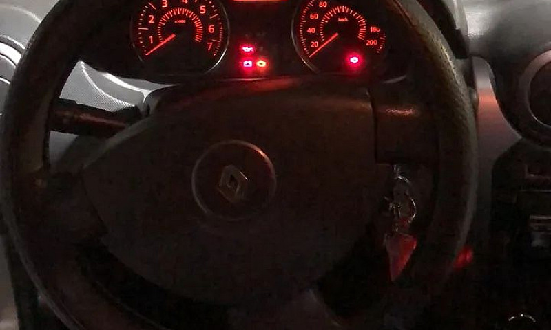 Renault Logan Expres...