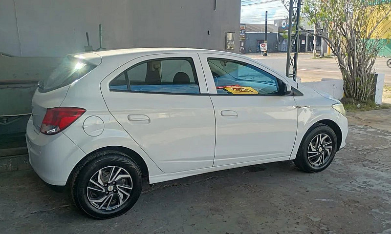 Chevrolet Onix Hatch...