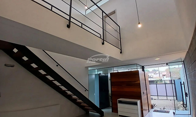 Casa Disponível Para...